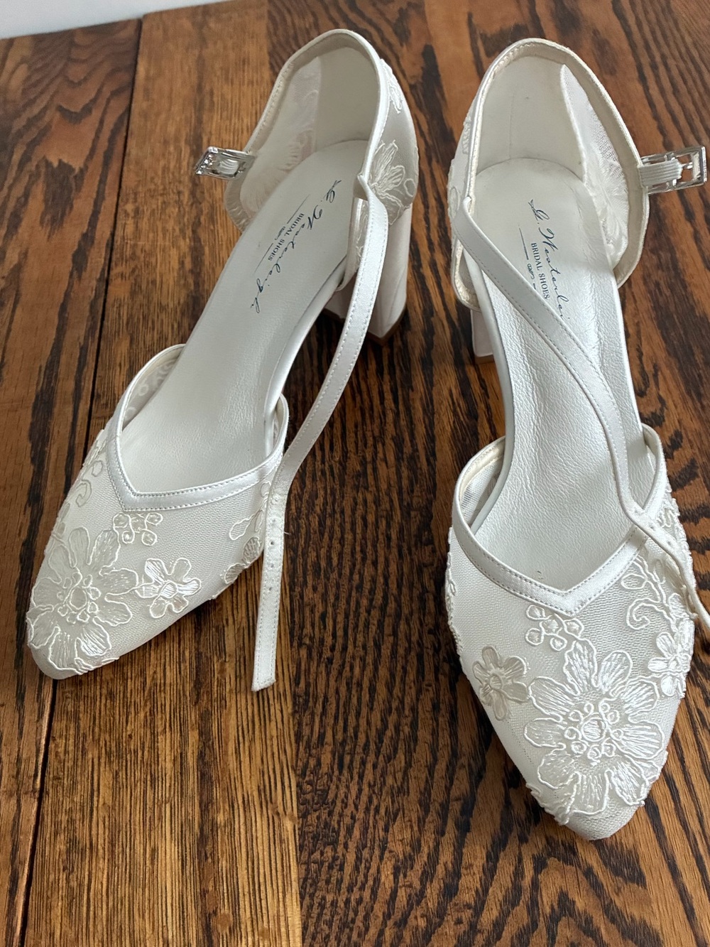 Bridal Lace Shoes, Wedding Shoes for Bride